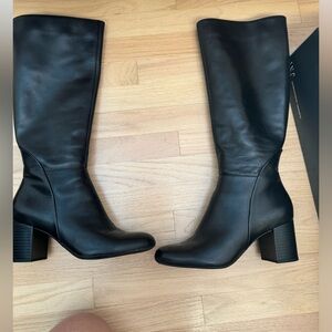 INC RADELLAL 8.5 heeled boots